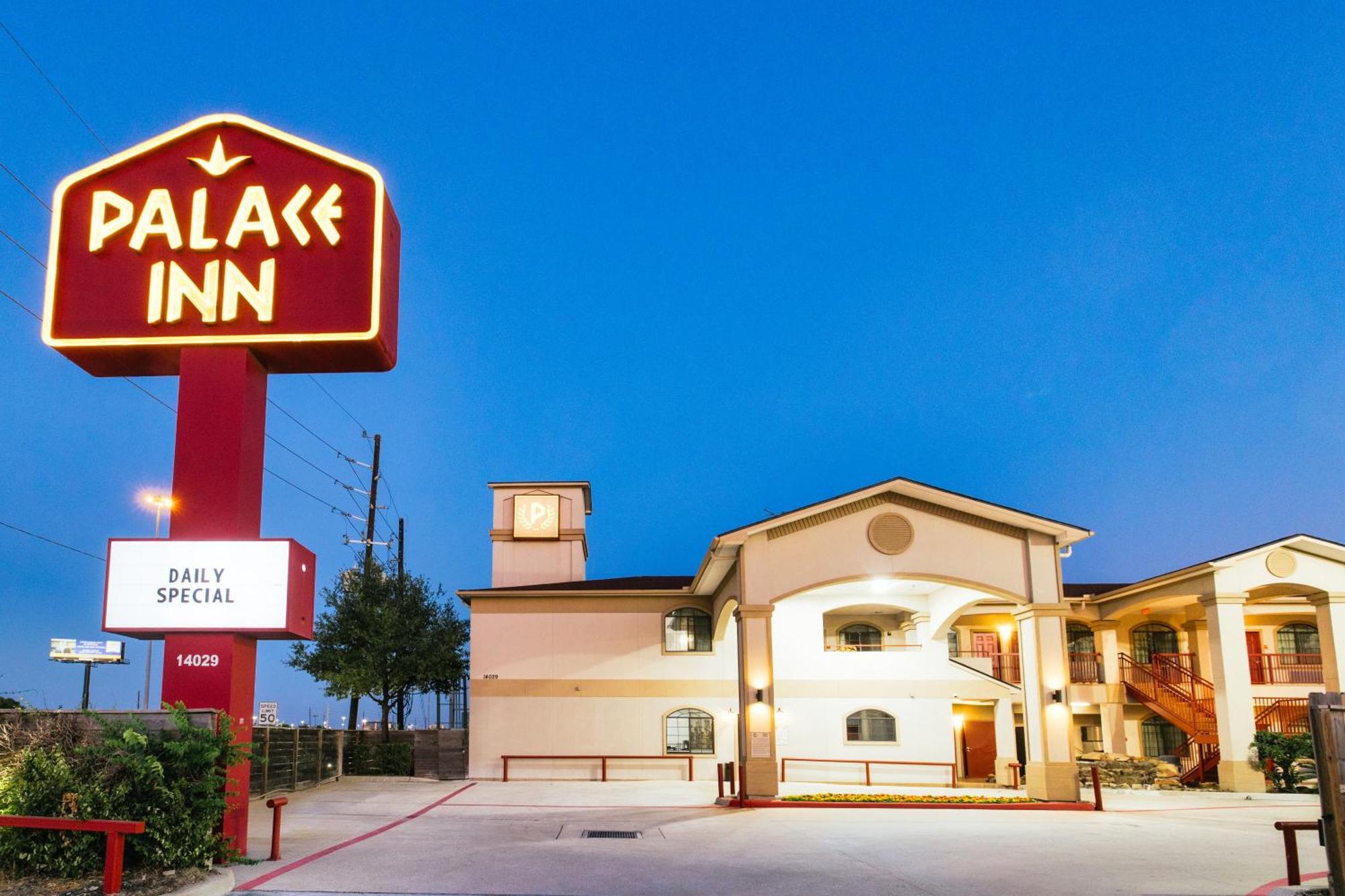 Palace Inn 290 - Fairbanks Houston Exteriör bild